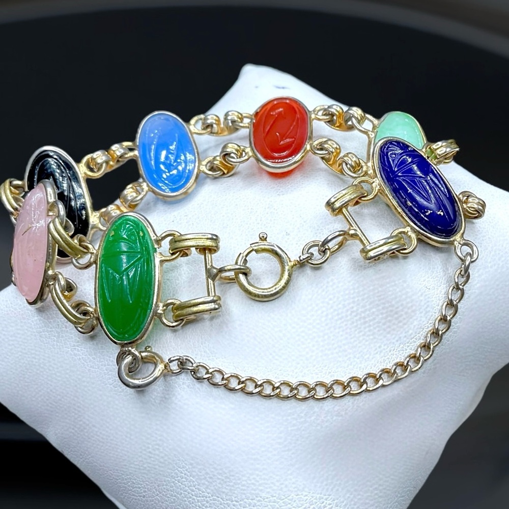 🌺Vintage Large Gemstone Scarab Bracelet - Picture 9 of 9